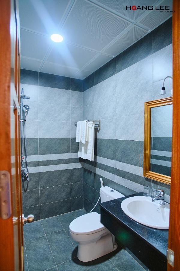 Khach San Nghia Lam Tra Hotel Tuy Hoa Bagian luar foto