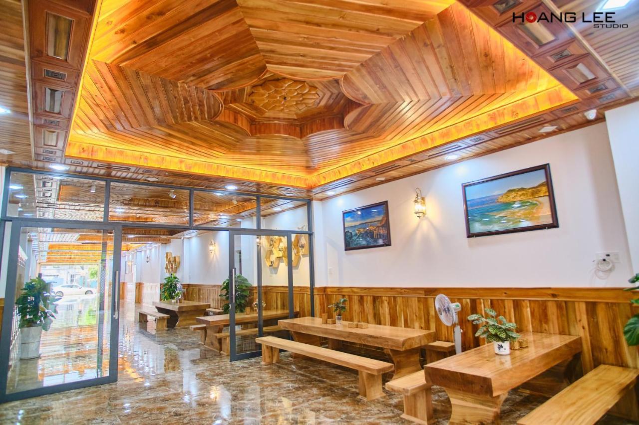Khach San Nghia Lam Tra Hotel Tuy Hoa Bagian luar foto